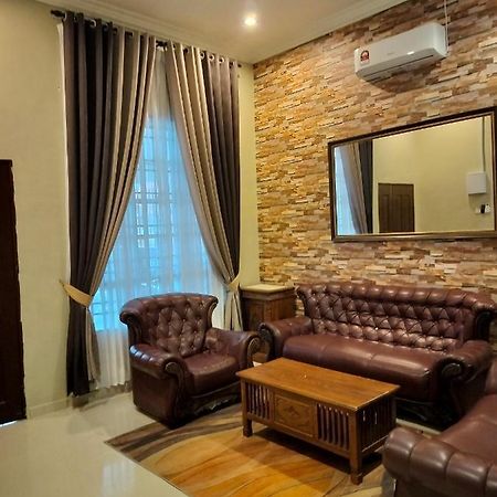 Zr Homestay Джитра Екстериор снимка