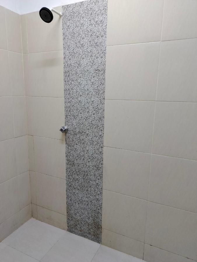Zr Homestay Джитра Екстериор снимка