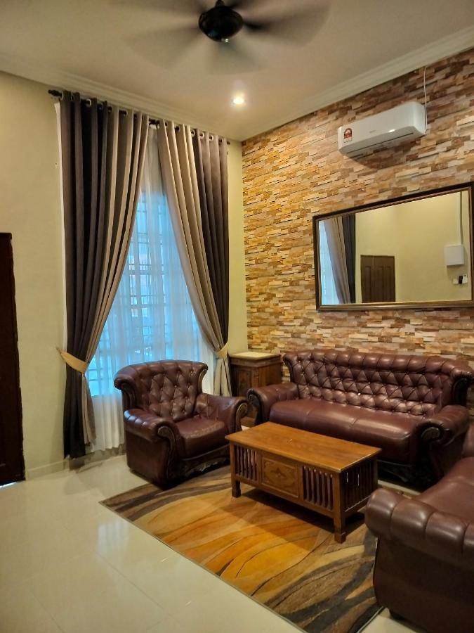 Zr Homestay Джитра Екстериор снимка