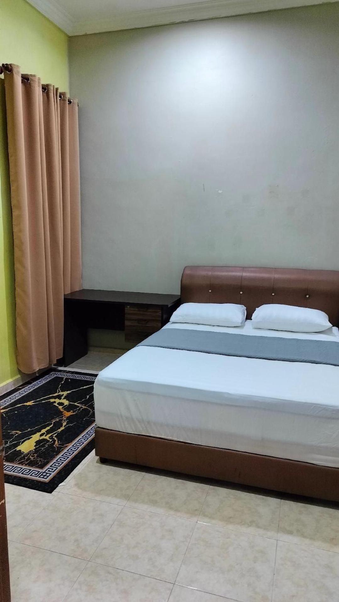 Zr Homestay Джитра Екстериор снимка